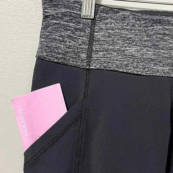 Lululemon  Pace Rival Crop 22" Black Grey - Picture 6 of 16